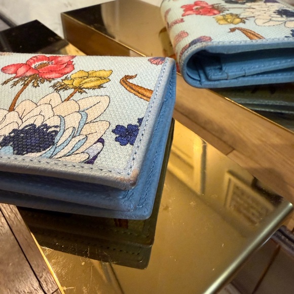 Gucci Multicolor Floral Wallet - Picture 9 of 11